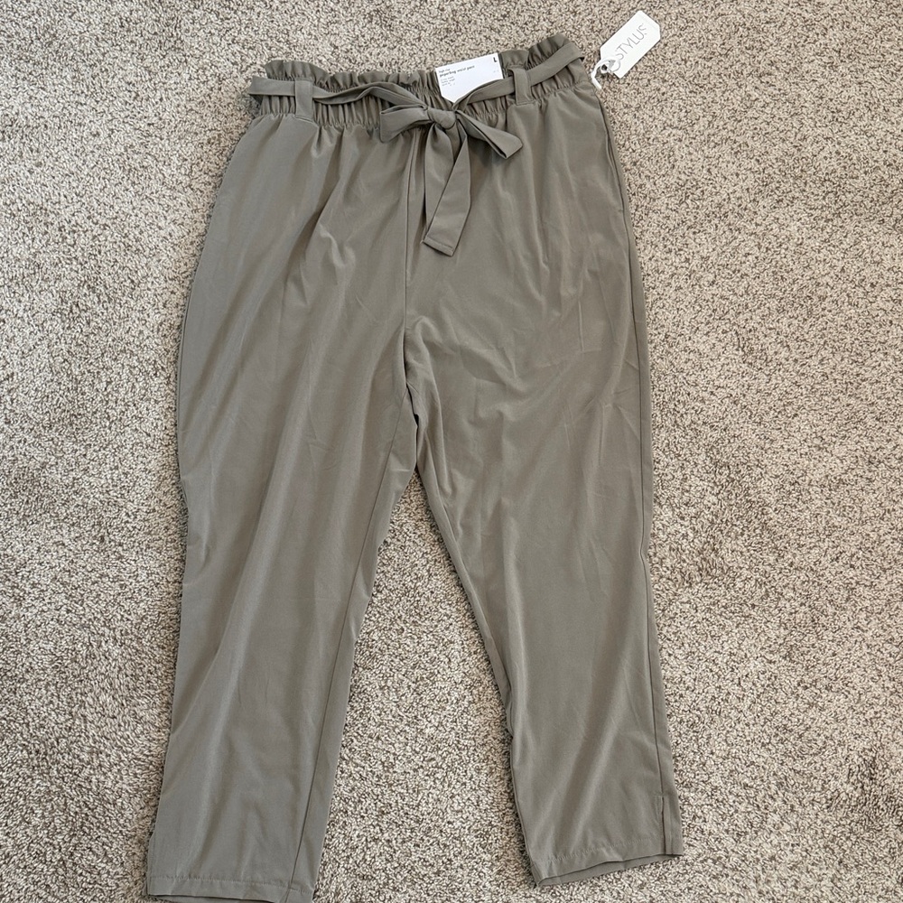 Chic Smoky Grey Paperbag Waist Pants